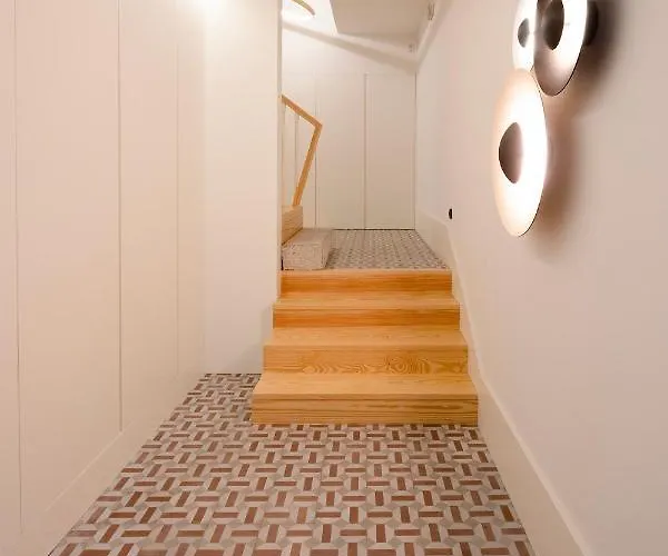 Hm - Infante Riverside C *